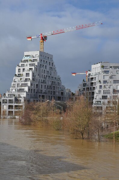Les pieds dans l'eau 