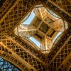 Sous la jupe de la dame de Paris
